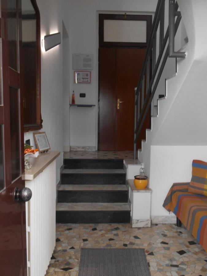 Le Rose Malpensa Bed and Breakfast Busto Arsizio Eksteriør billede
