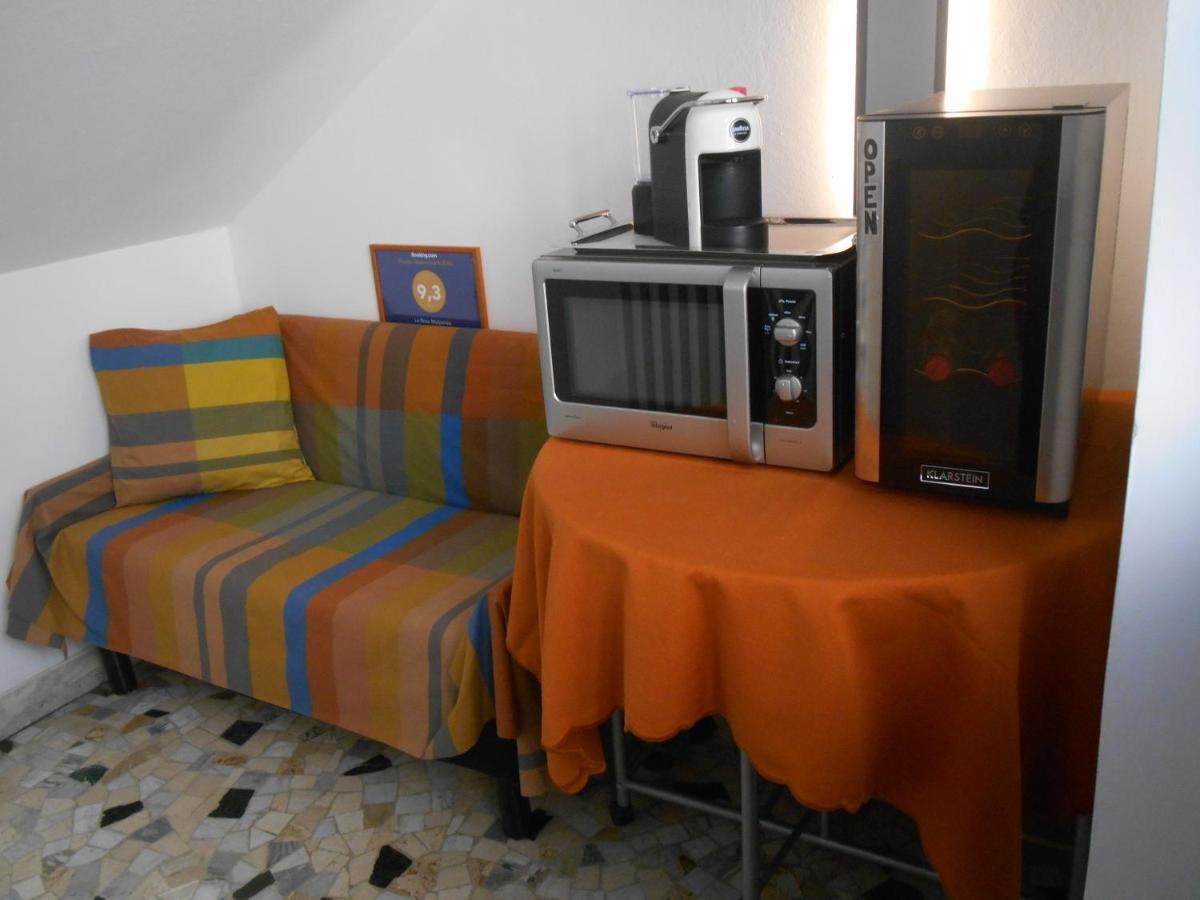 Le Rose Malpensa Bed and Breakfast Busto Arsizio Eksteriør billede